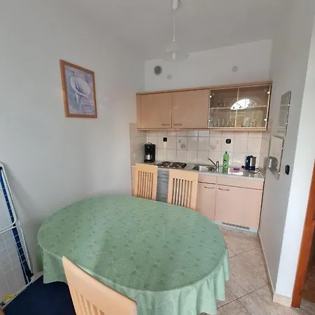 Fabic Apartment