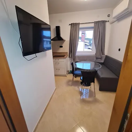 Fabic Lägenhet Poreč